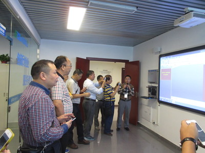 廣州市教育裝備中心考察團(tuán)蒞臨公司調(diào)研，共探教育軟件創(chuàng)新發(fā)展