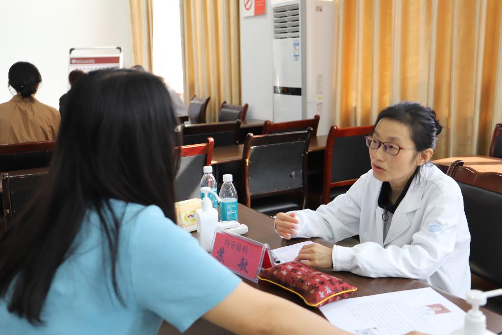 合川區婦聯舉辦“健康中國·母親行動”健康知識科普講座暨義診服務